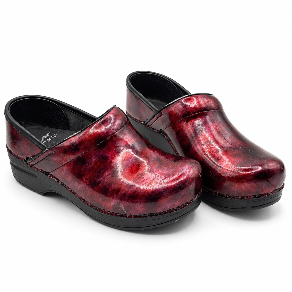 Dansko Professional Clogs Womens EU 37 Burgundy Metallic Patent Leather Slip On